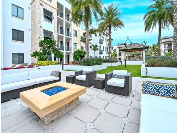 Downtown Naples Three-Bedroom Condo With Private Elevator